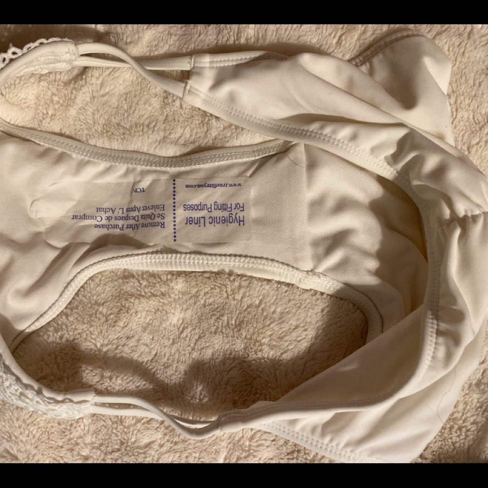 ❤️‍🔥R, W & B 2 IN 1 REVERSIBLE STARS & STRIPES BIKINI WITH WHITE BOTTOMS SIZE M - Picture 4 of 9